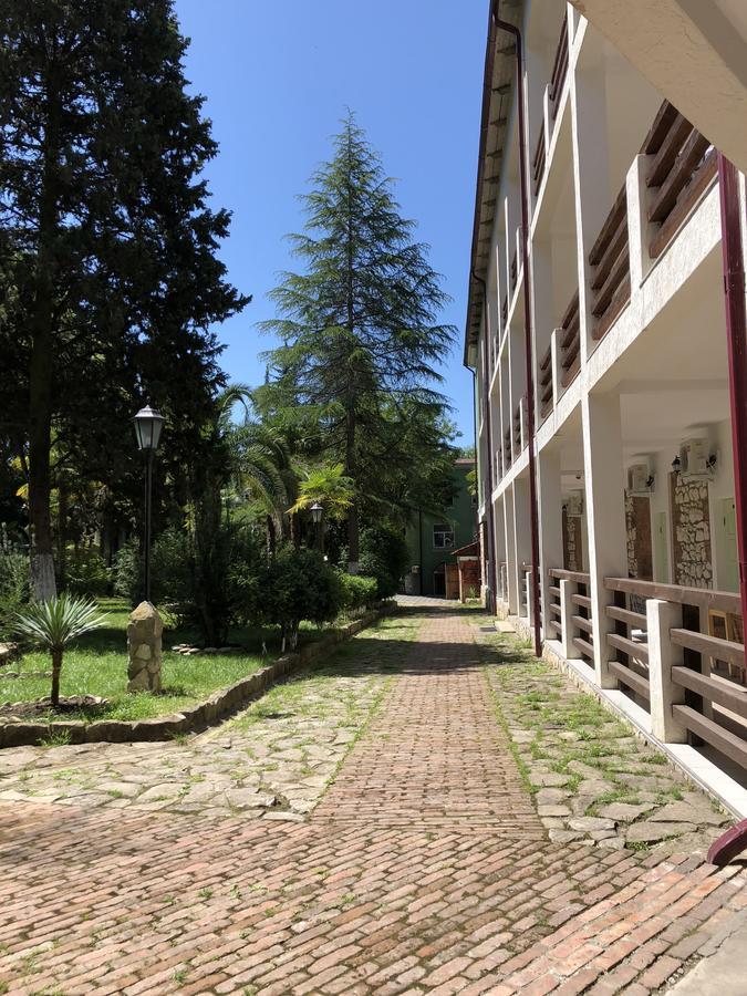 Hotel Heliopark Gora Bagrata Suchumi Exteriér fotografie