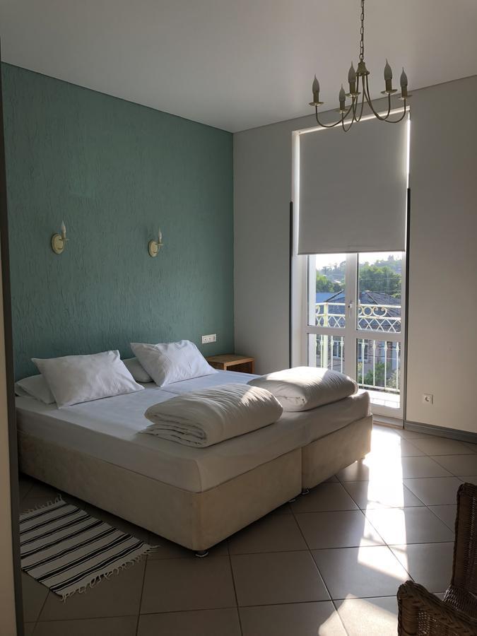 Hotel Heliopark Gora Bagrata Suchumi Exteriér fotografie